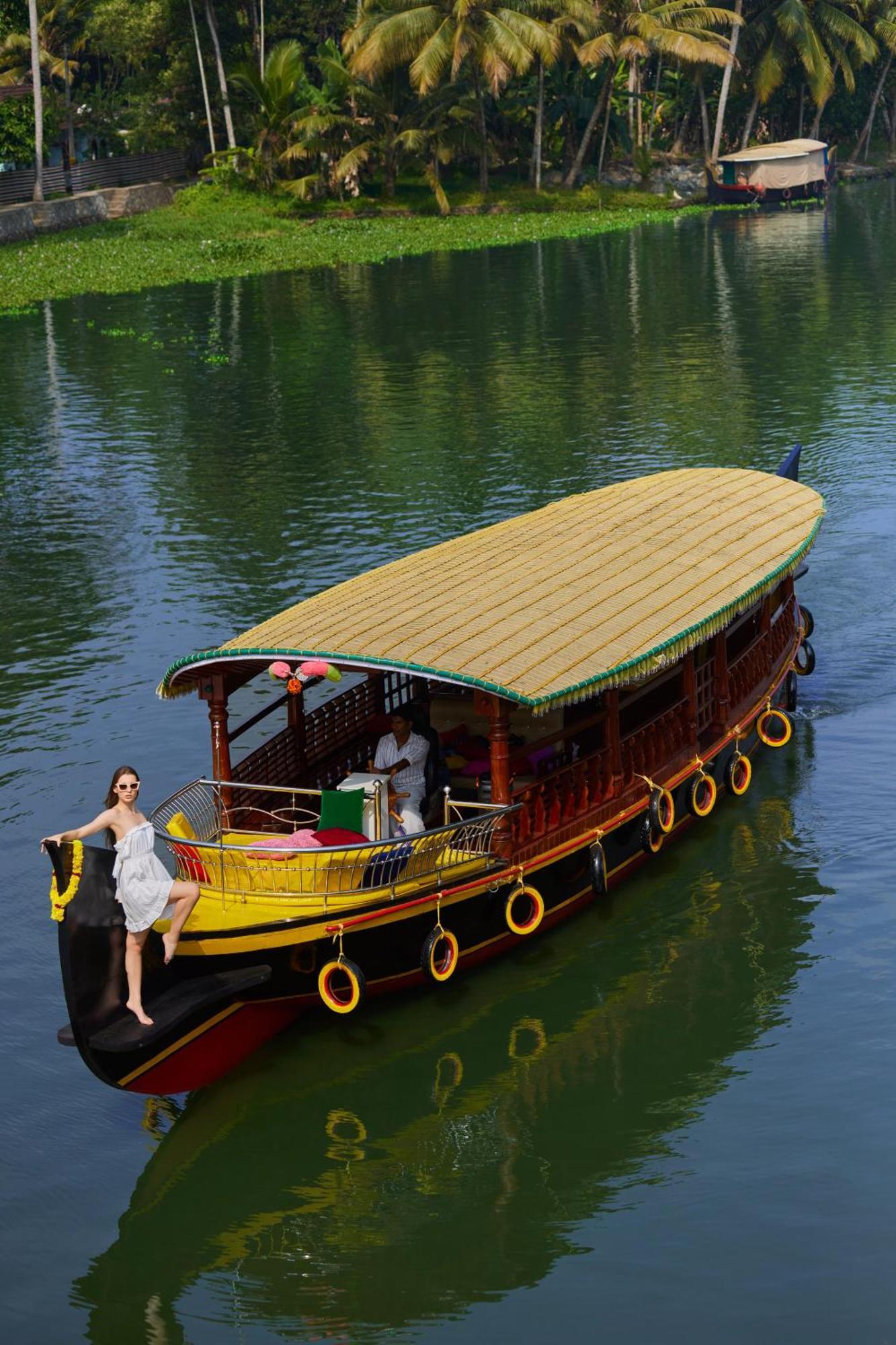 Lake Canopy Alleppey Alappuzha Exterior photo