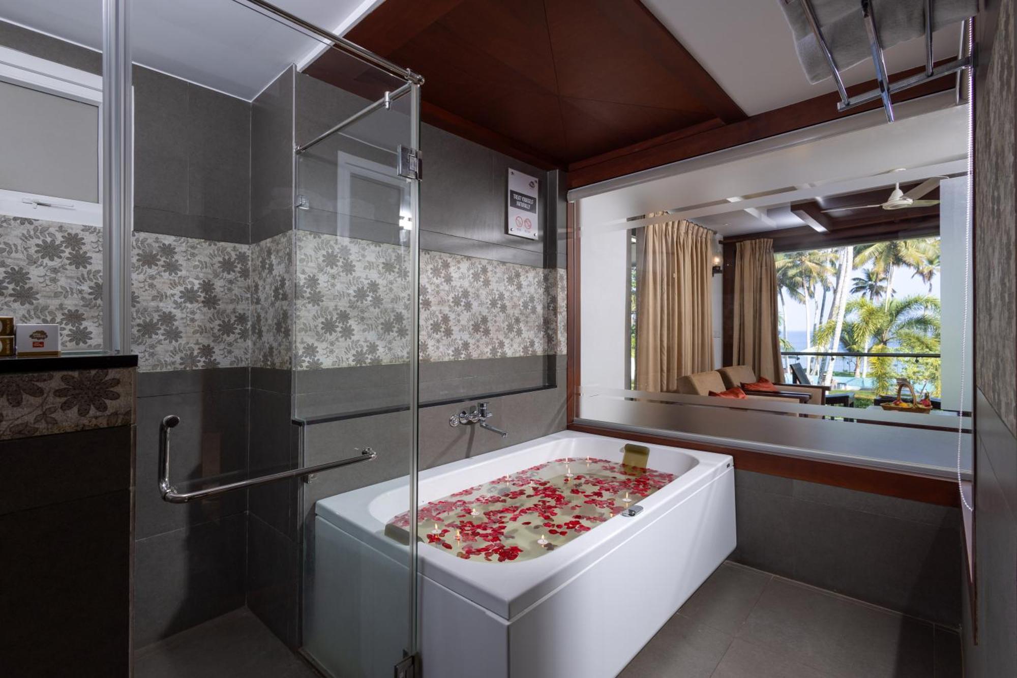 Lake Canopy Alleppey Alappuzha Exterior photo